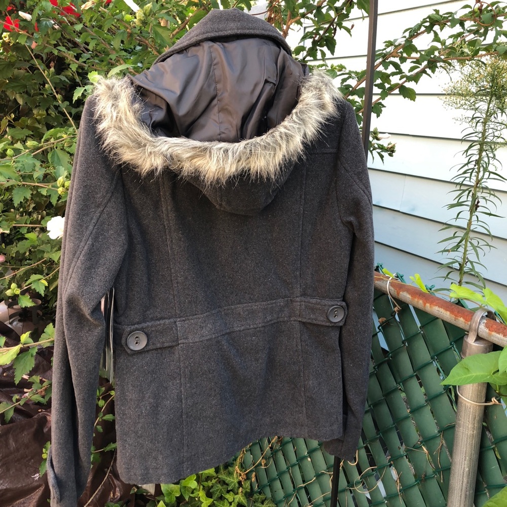 Ladies hooded winter jacket - Picture 7 of 8